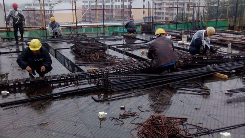 建筑工程施工合同范本解析：不同版本及特点